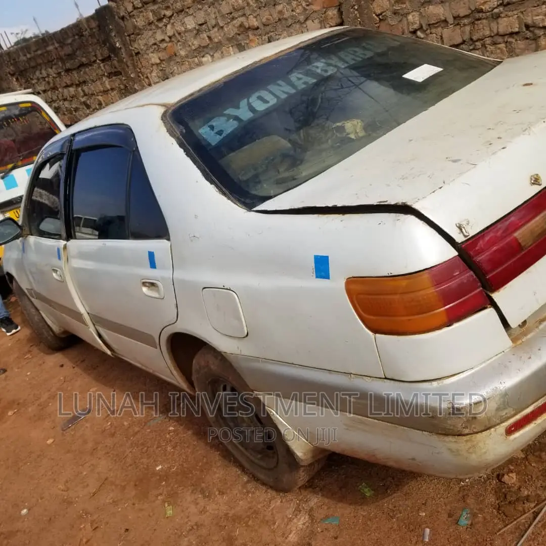 Toyota Premio 2004 White