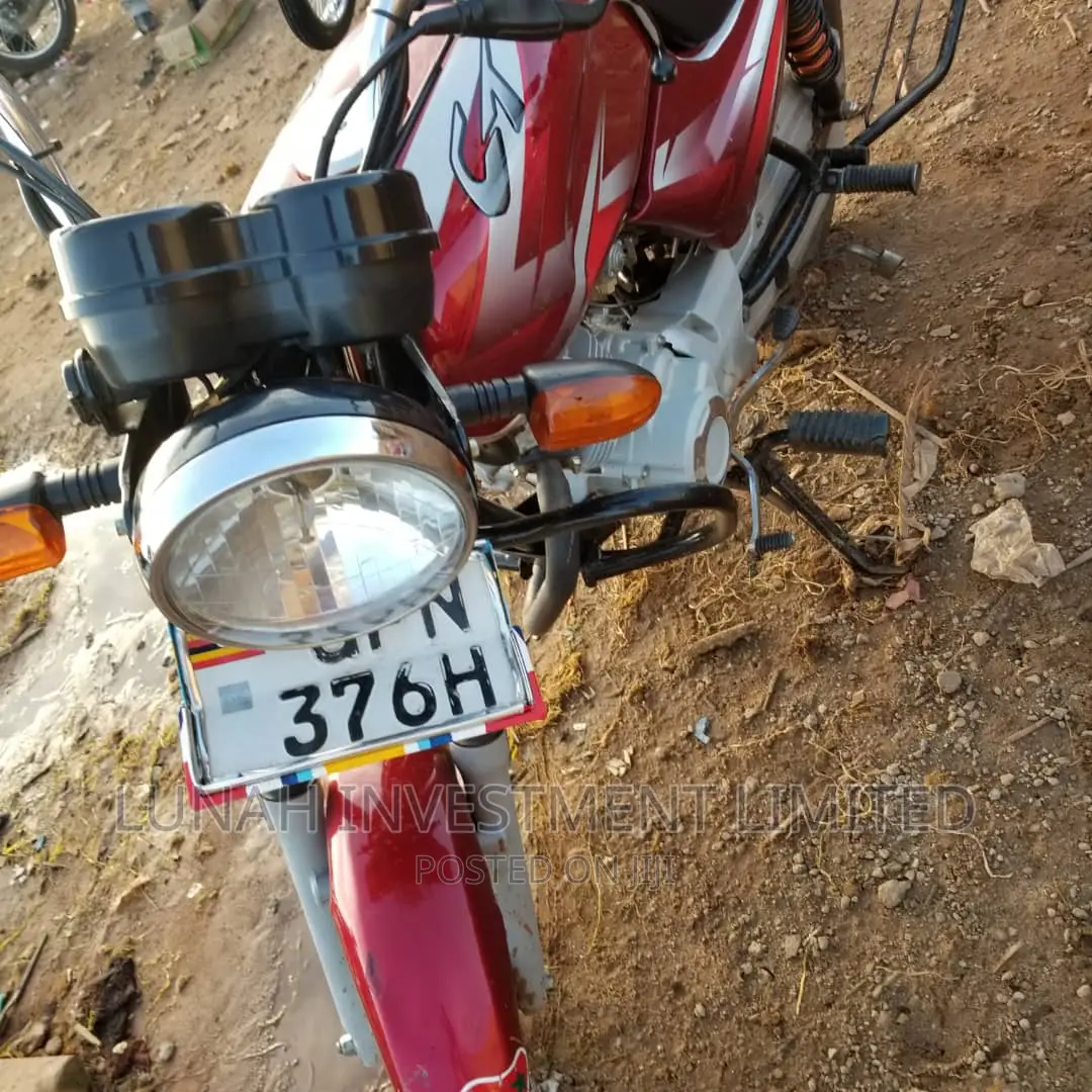 Bajaj CT 110X 2023 Red