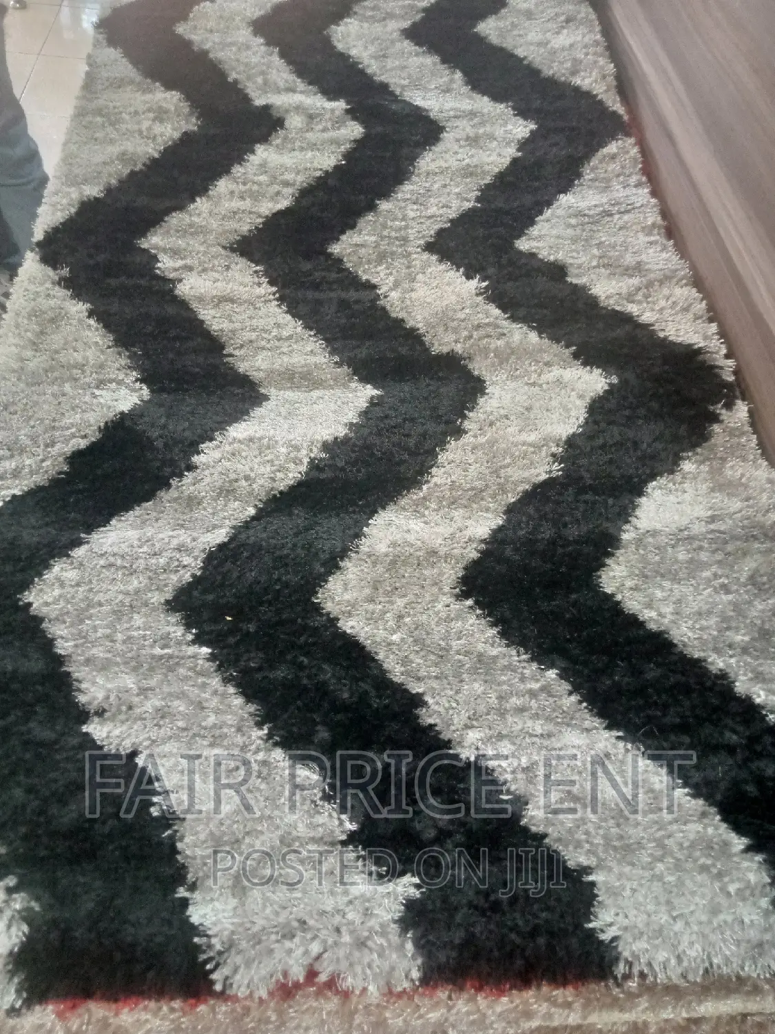 Vip Original Shaggy Bedsides Carpet.1x1.5metres.( Black)