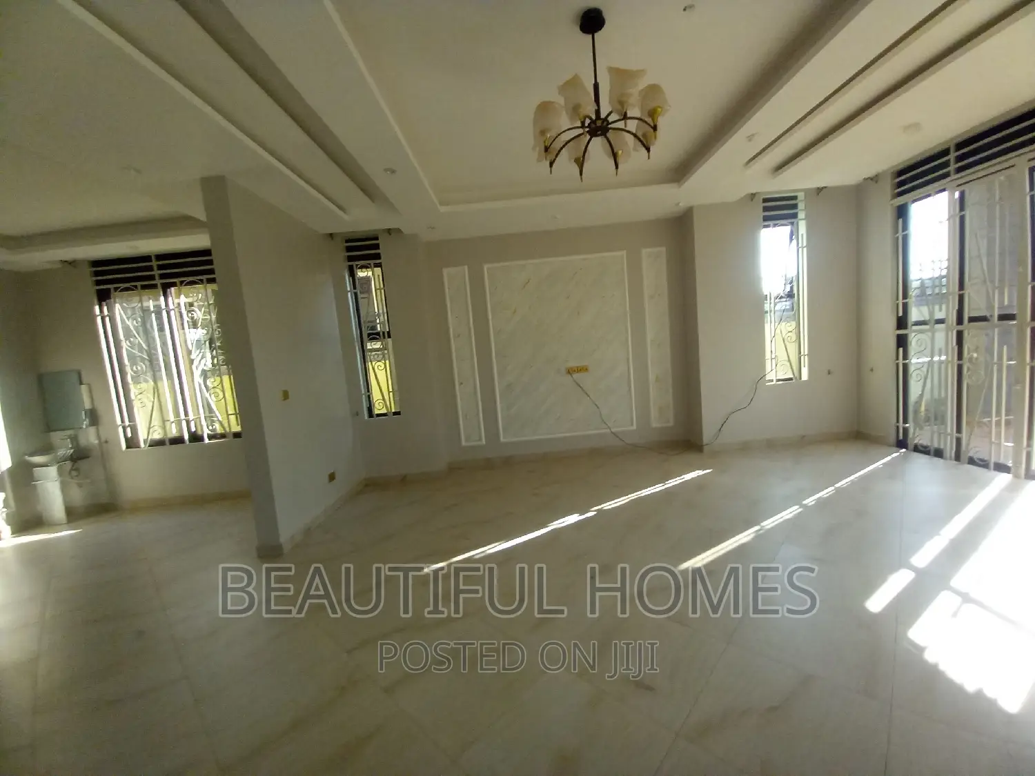 Furnished 6bdrm Duplex in Kira Executive for sale