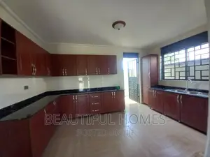 Furnished 6bdrm Mansion in Kira Mamerito Road for sale