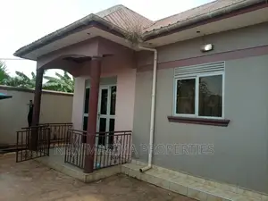 2bdrm House in Buloba Town, Central Division for sale