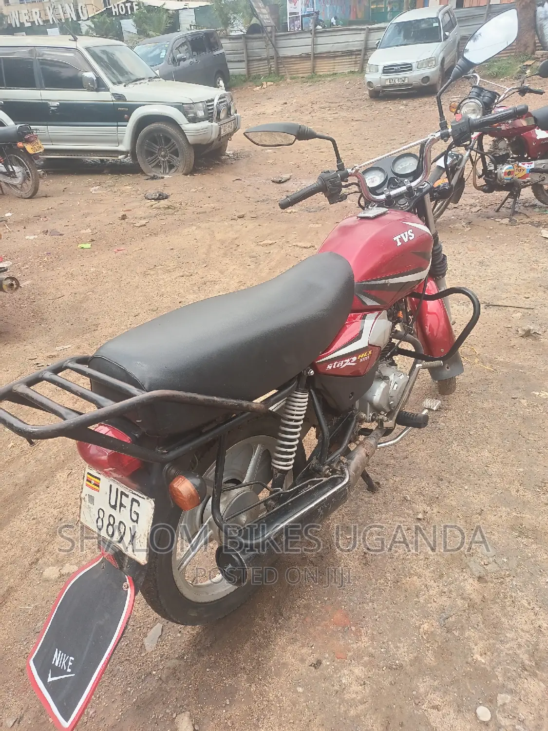 TVS HLX 125 2023 Red