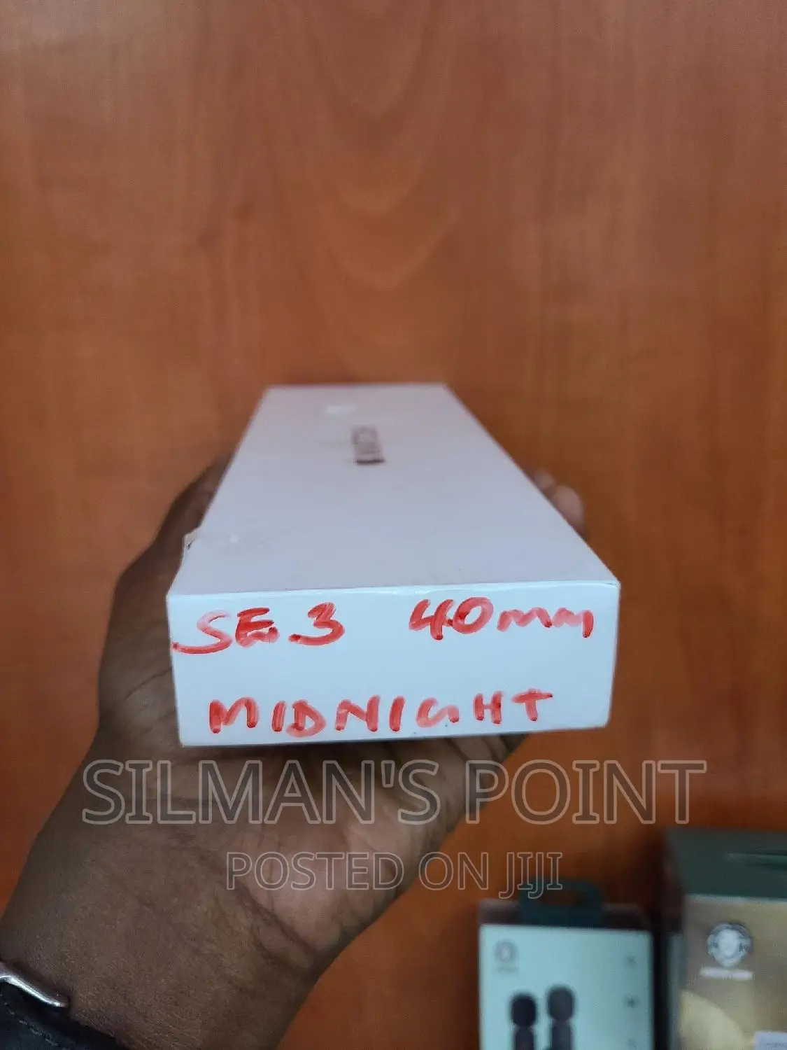 Apple Watch SE 3 2nd Gen 40mm Midnight 2023 MODEL