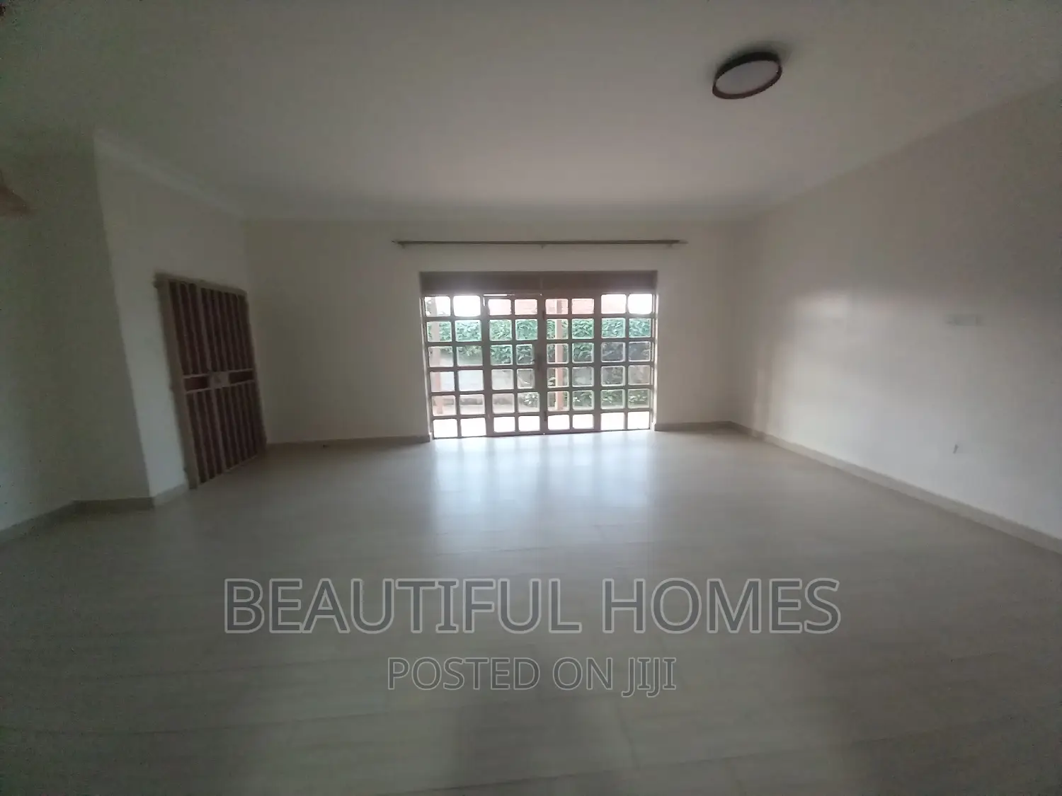 Furnished 4bdrm House in Kira Mamerito Road for sale