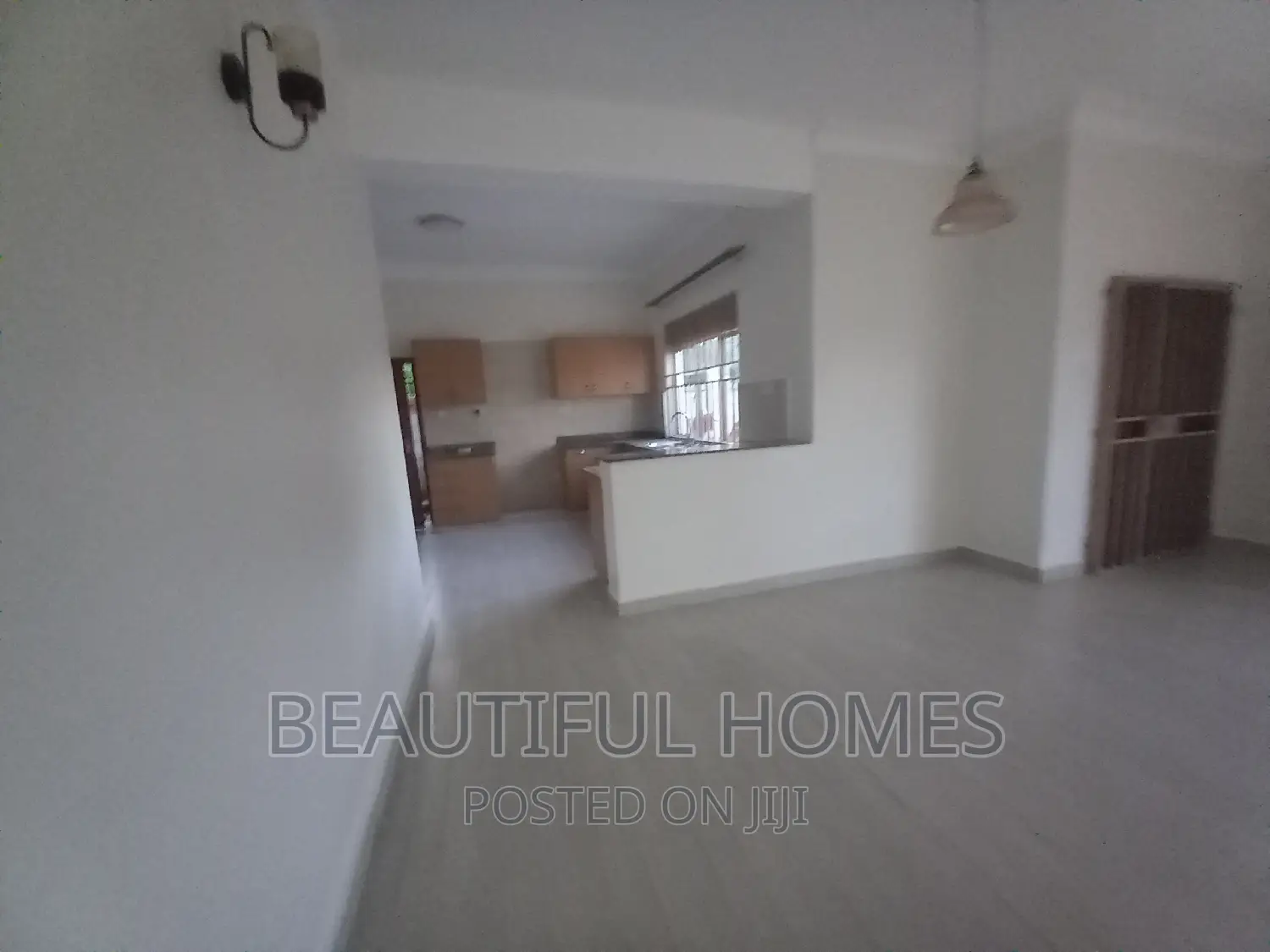 Furnished 4bdrm House in Kira Mamerito Road for sale