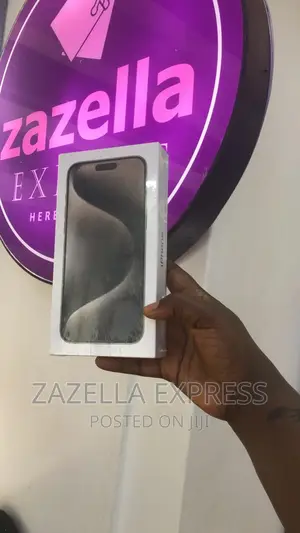 Photo - New Apple iPhone 15 128 GB Black