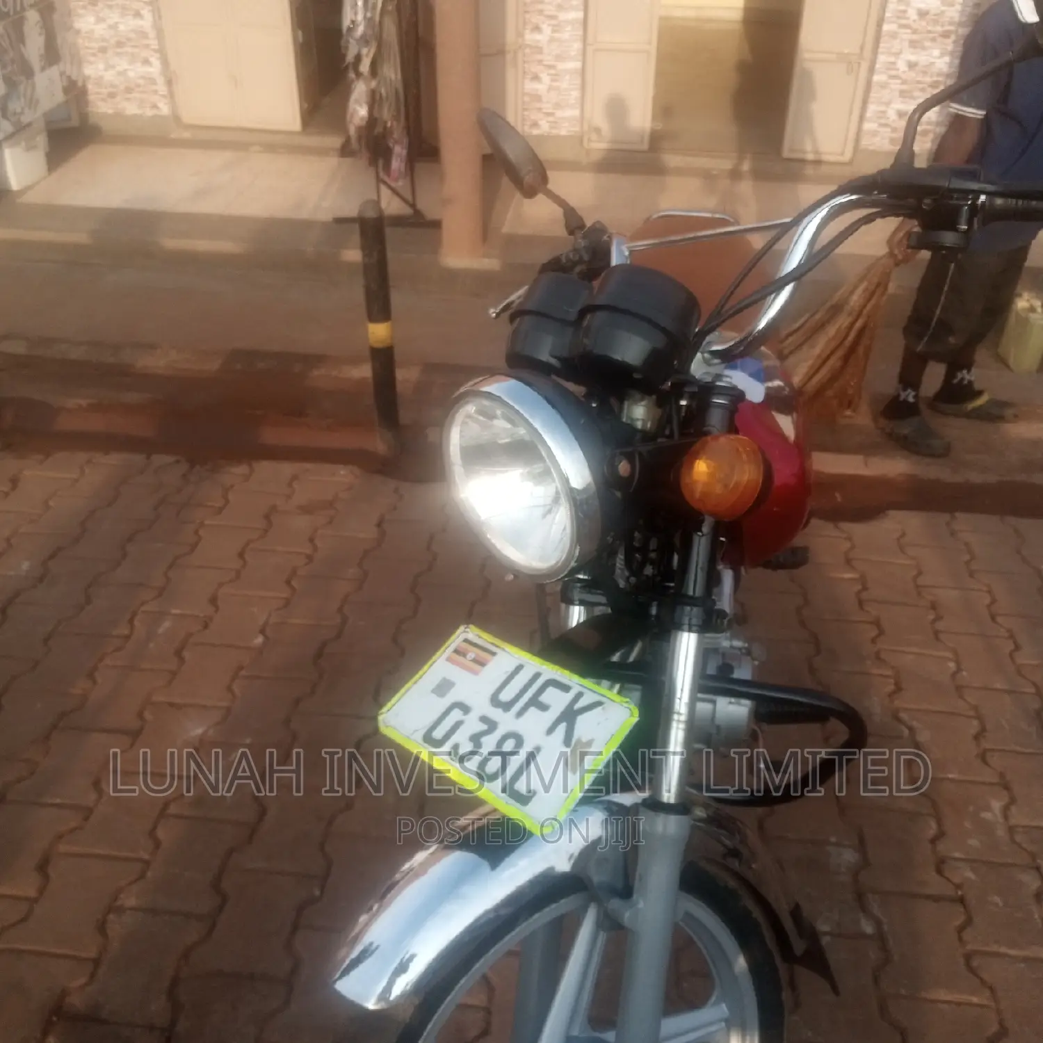 Bajaj Boxer 2023 Red
