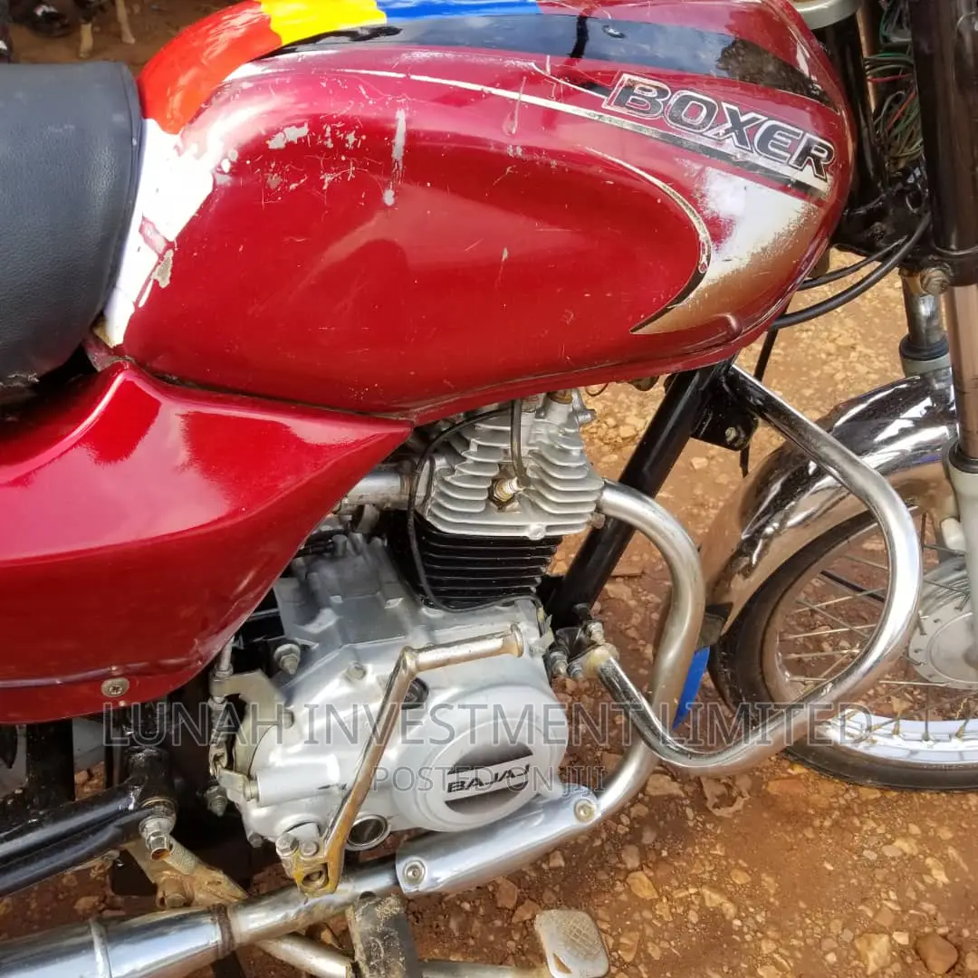 Bajaj Boxer 2020 Red