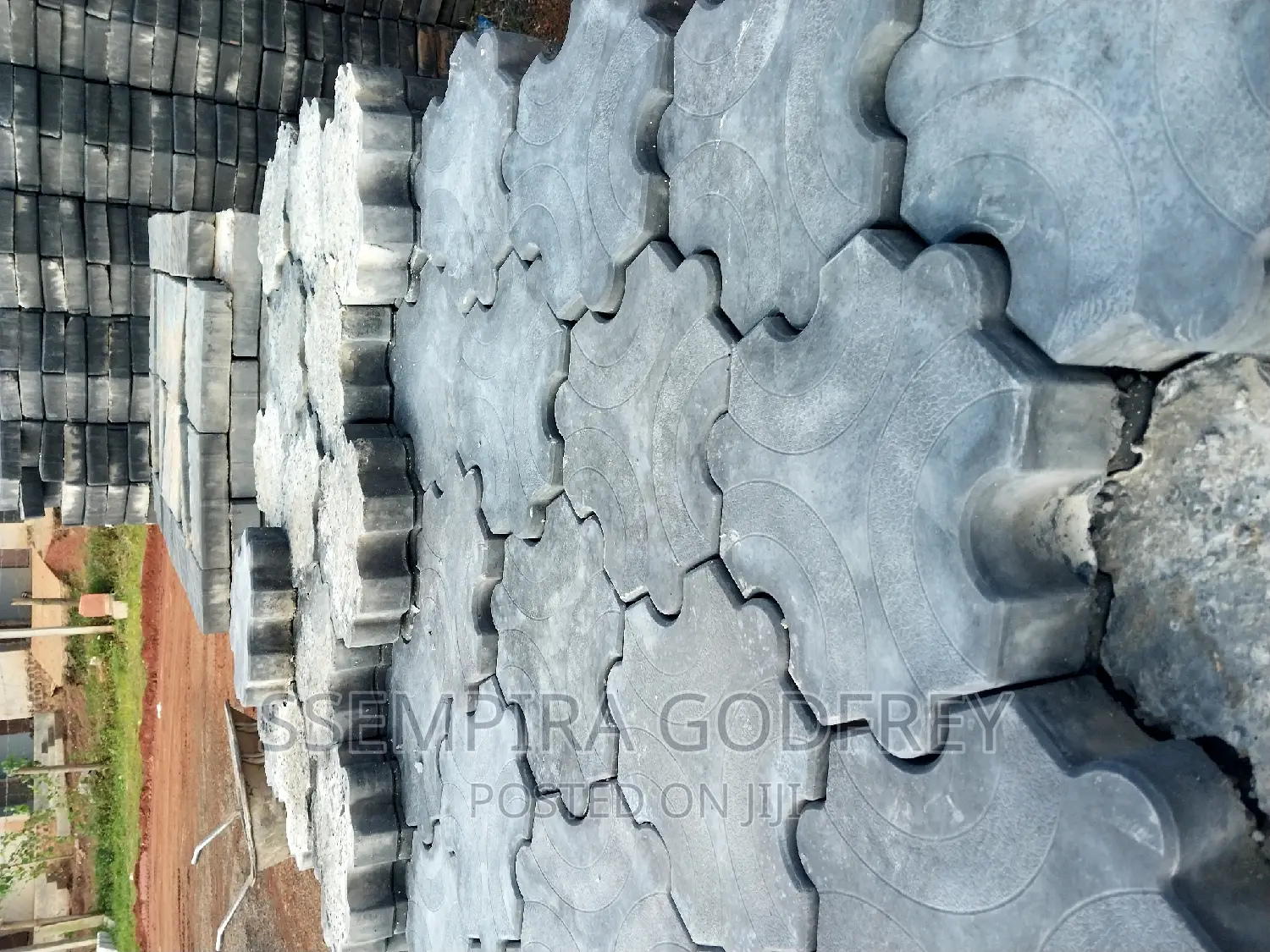 Advanced Coloured Pavers in All Sizes