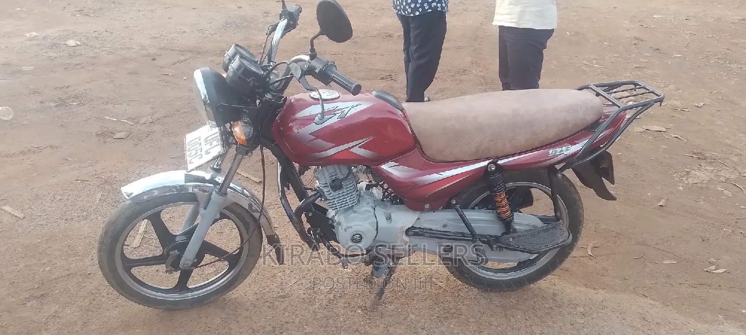 Bajaj CT 110X 2023 Red
