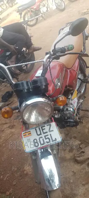 Bajaj Boxer 2020 Red