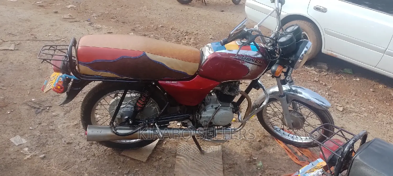 Bajaj Boxer 100 2019 Red