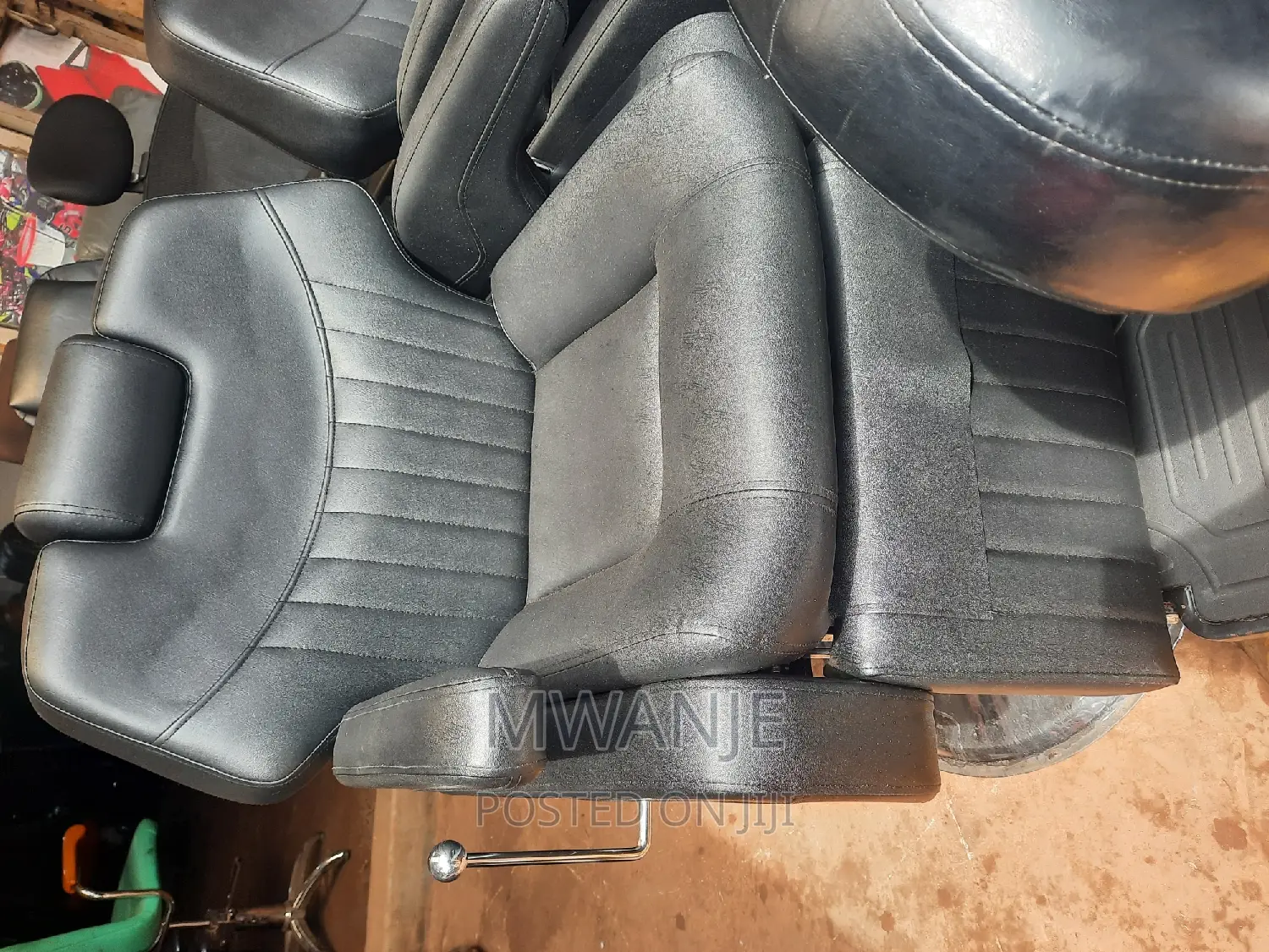 Big Barber Salon Chairs