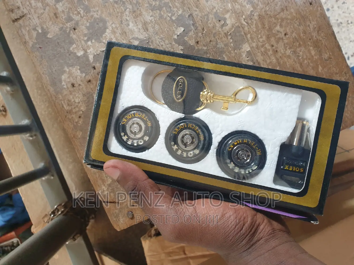 A Set of Genuine Solex Car Door Locks for All Cars