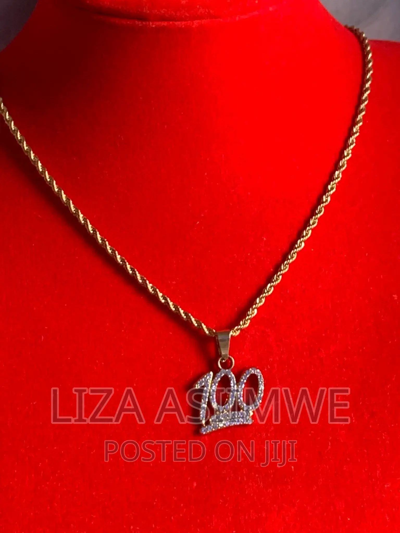 Simple Unisex Necklaces Available