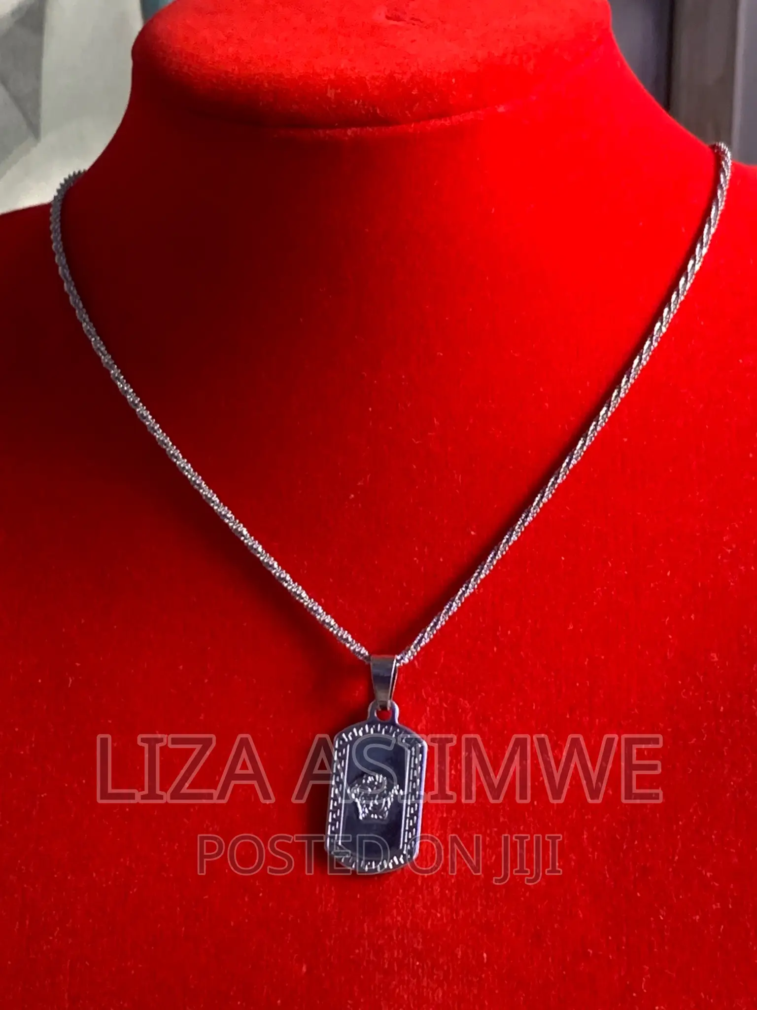 Simple Men’S Necklaces Available