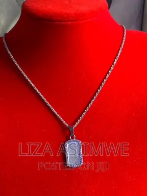 Simple Men’S Necklaces Available