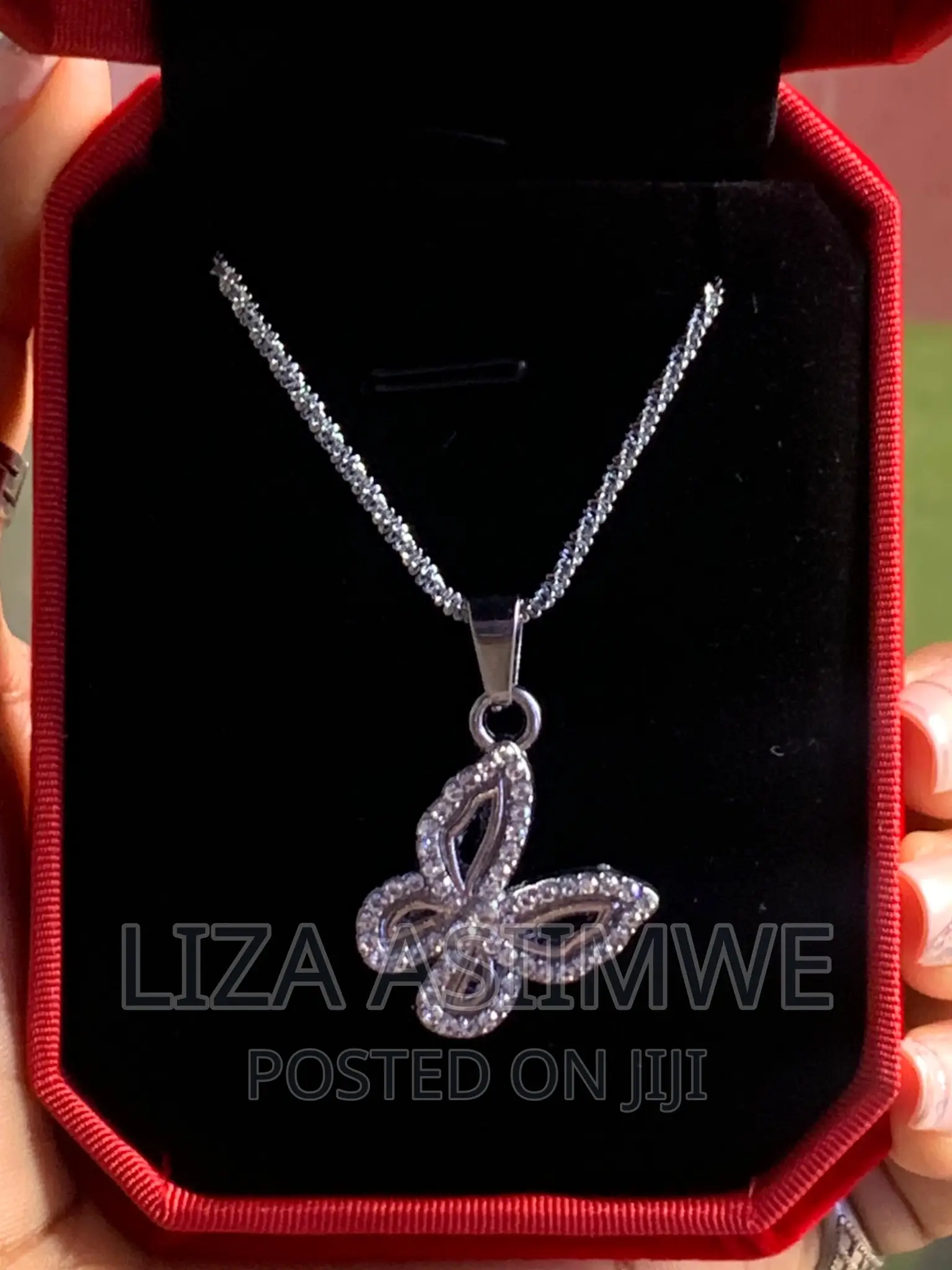 Simple Lady’S Necklaces Available With a Butterfly Pendant