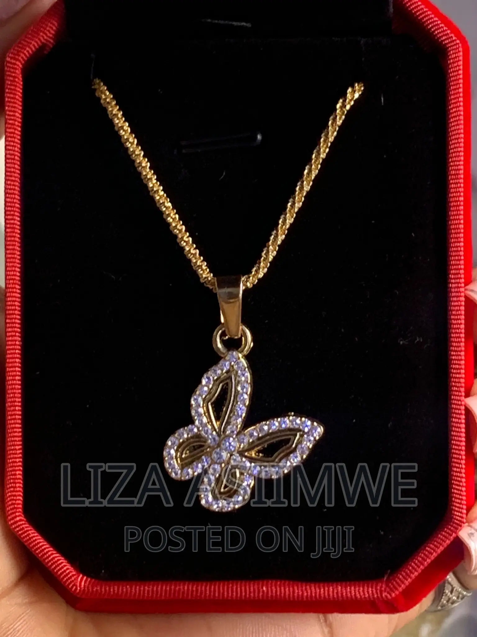 Simple Lady’S Necklaces Available With a Butterfly Pendant