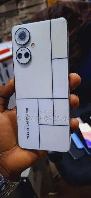 Tecno Camon 19 Pro 256 GB White