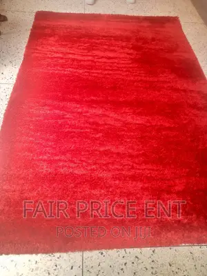 Heavy Wool Shaggy Ruger Carpet.1.5x2metres.( Red)