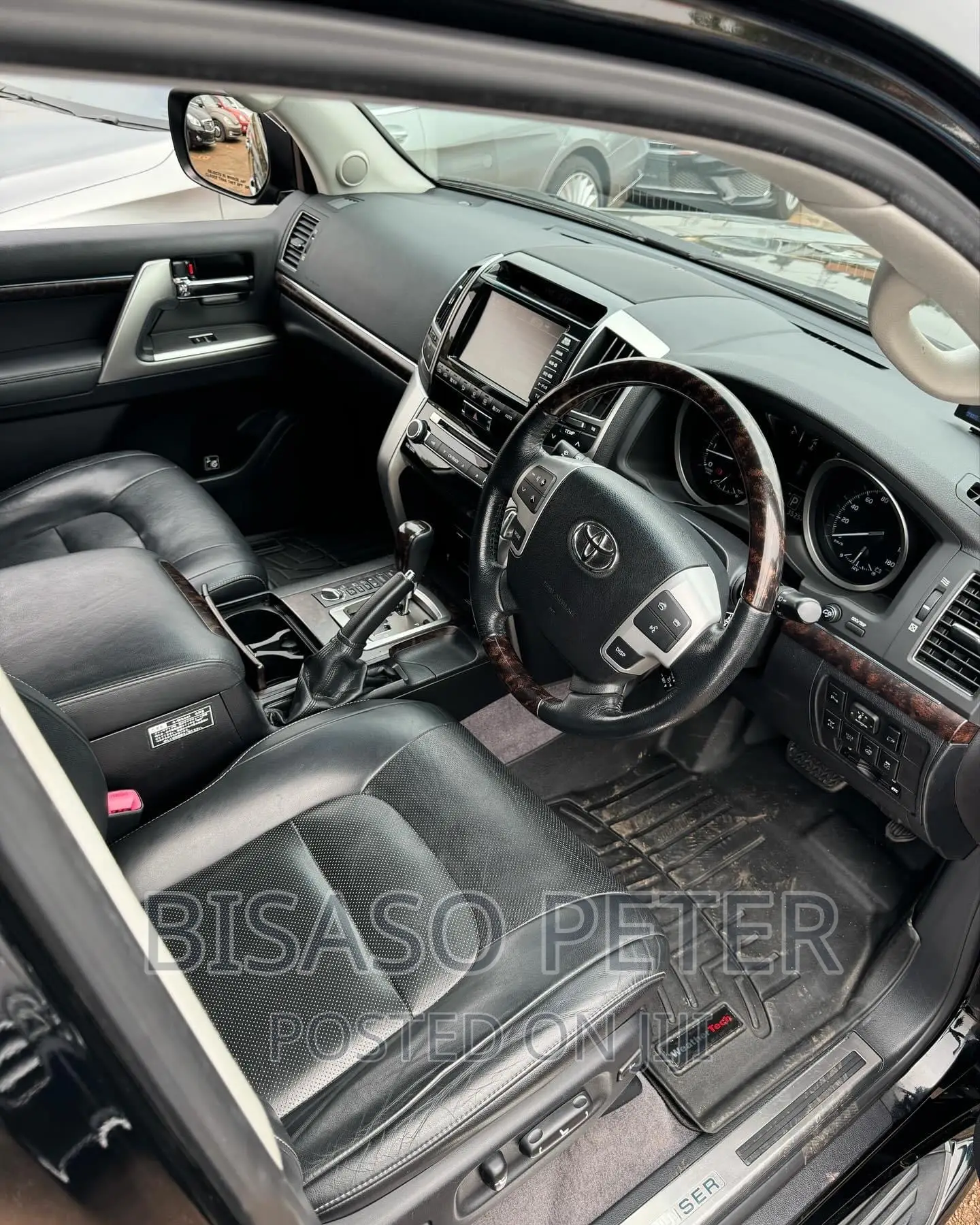 Toyota Land Cruiser 4.6 V8 ZX 2014 Black