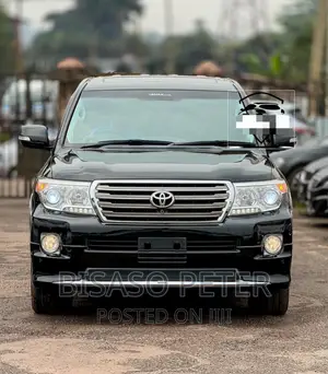 Toyota Land Cruiser 4.6 V8 ZX 2014 Black