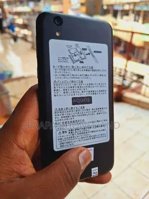 Sharp Aquos Sense SHV40 32 GB Black