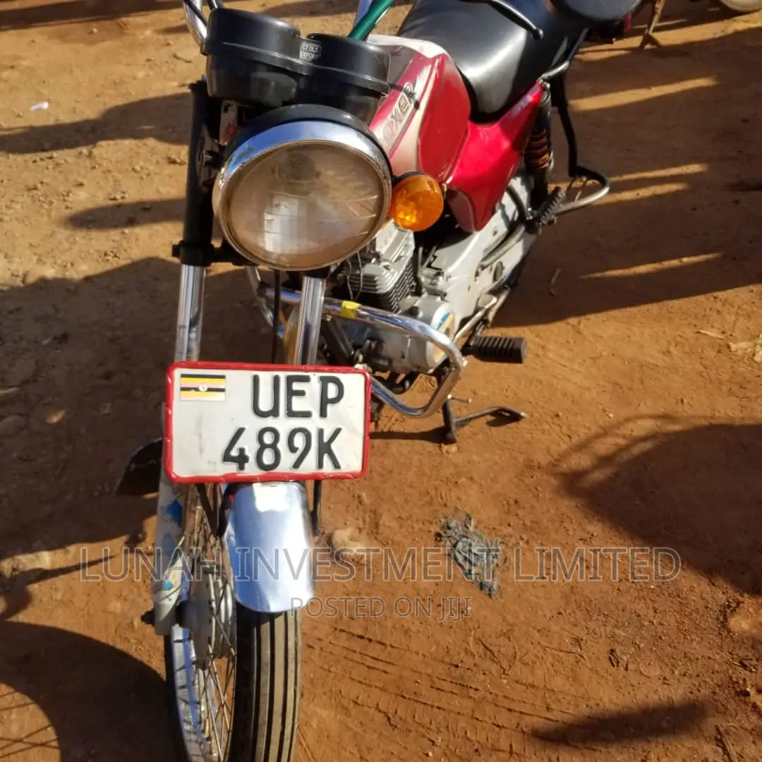 Bajaj Boxer 2020 Red