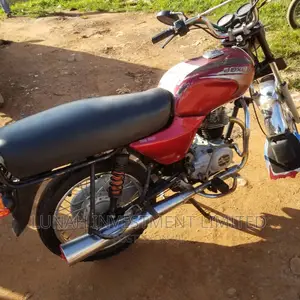 Bajaj Boxer 2020 Red