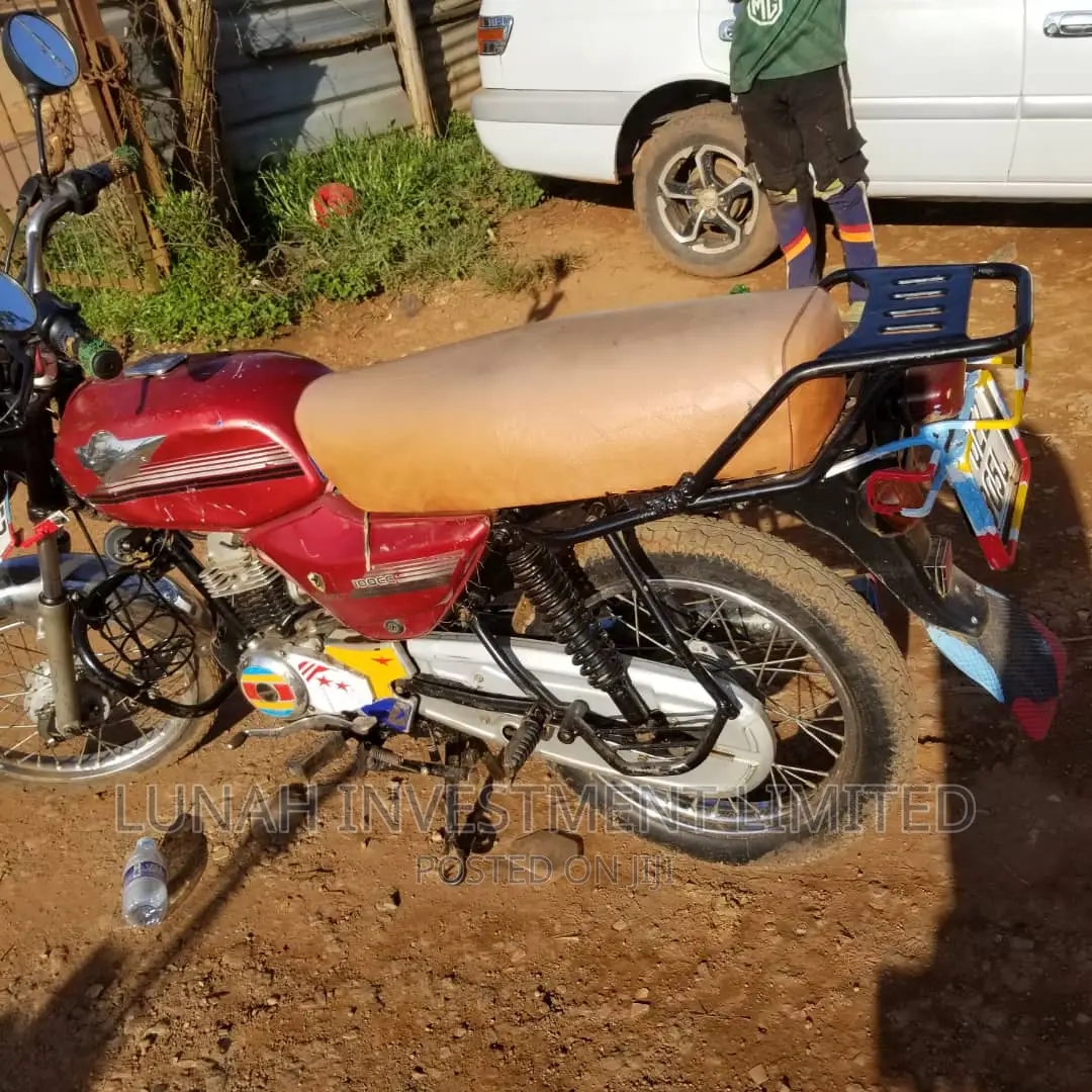 Bajaj Boxer BM100ES 2020 Red