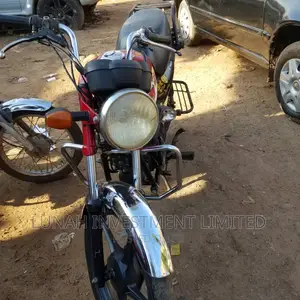 Hunter Spyder 350cc 2021 Red