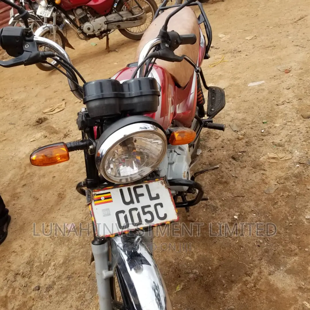 Bajaj CT 110X 2021 Red