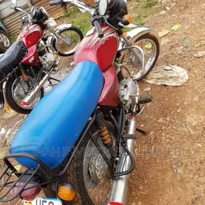 Bajaj Boxer 2021 Red