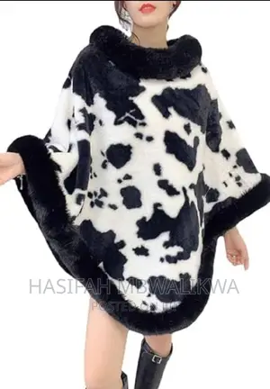 Ladies Poncho/ Sweater/ Cardigan