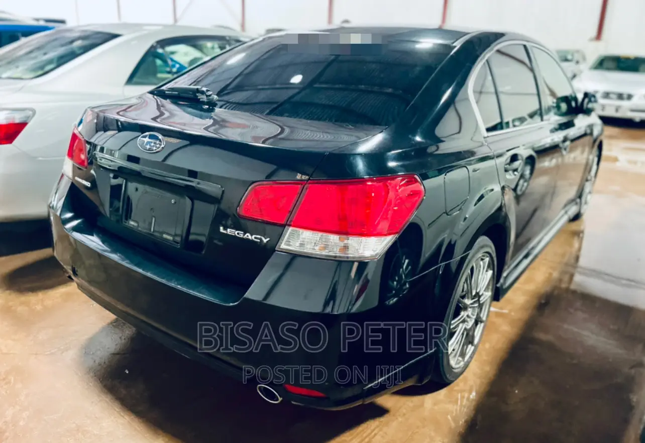 Subaru Legacy 2.5i Limited 2009 Black