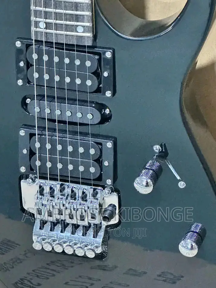 Classic Sound Quality IBANEZ 24frets Solo Electric Guitars.