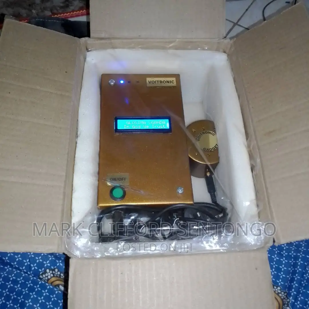 Voicetronic/Robot Gadget