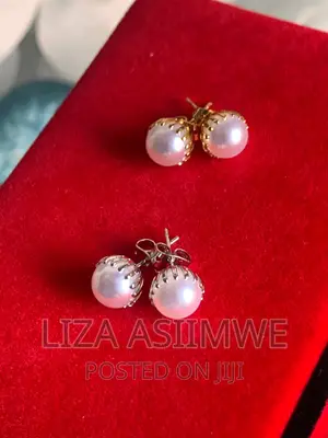Simple Pearl Ear Pins Available