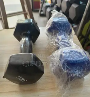 Pai of 3 Kg of Dumbbells Set