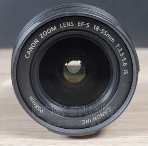 Canon Zoom Ef-S 18-55mm F3.5-5.6 IS Camera Lens
