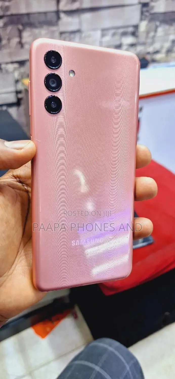 Samsung Galaxy A04s 64 GB Pink
