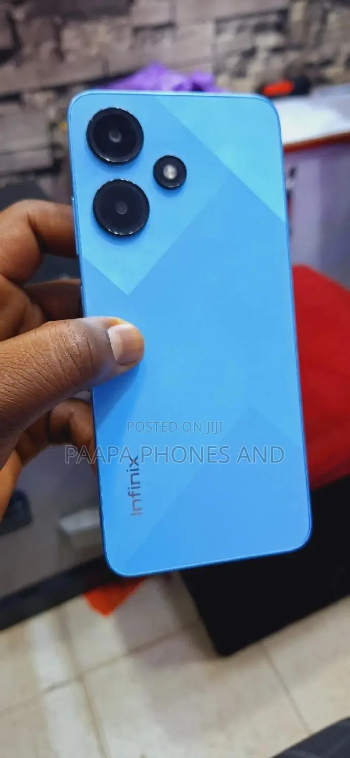 Infinix Hot 30i 128 GB Blue