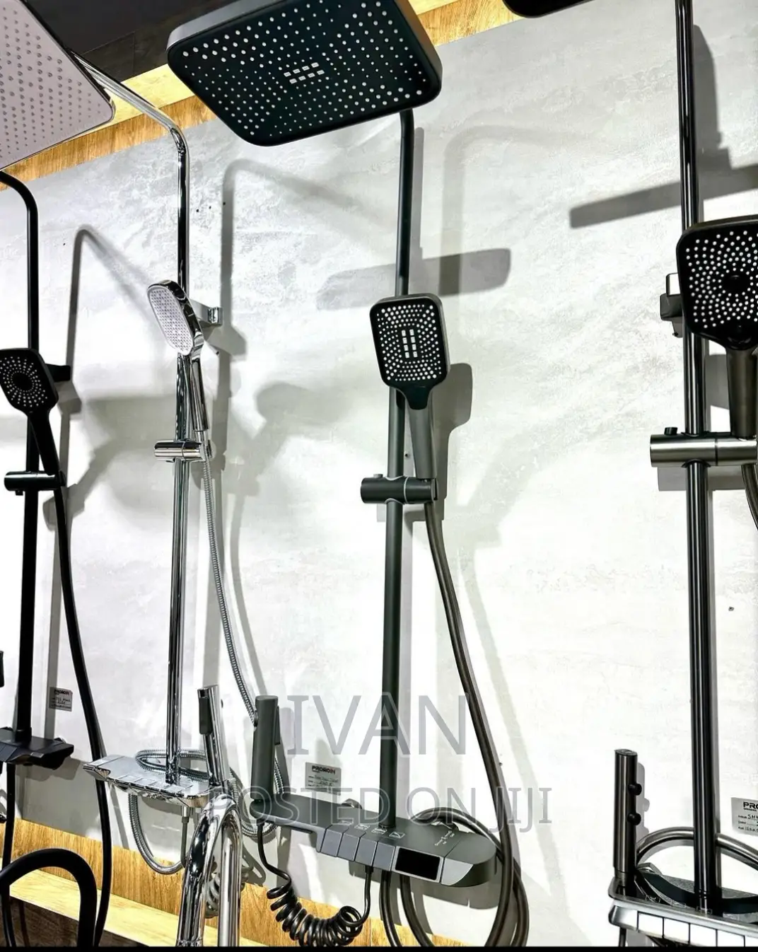 Temperature Screen Showers