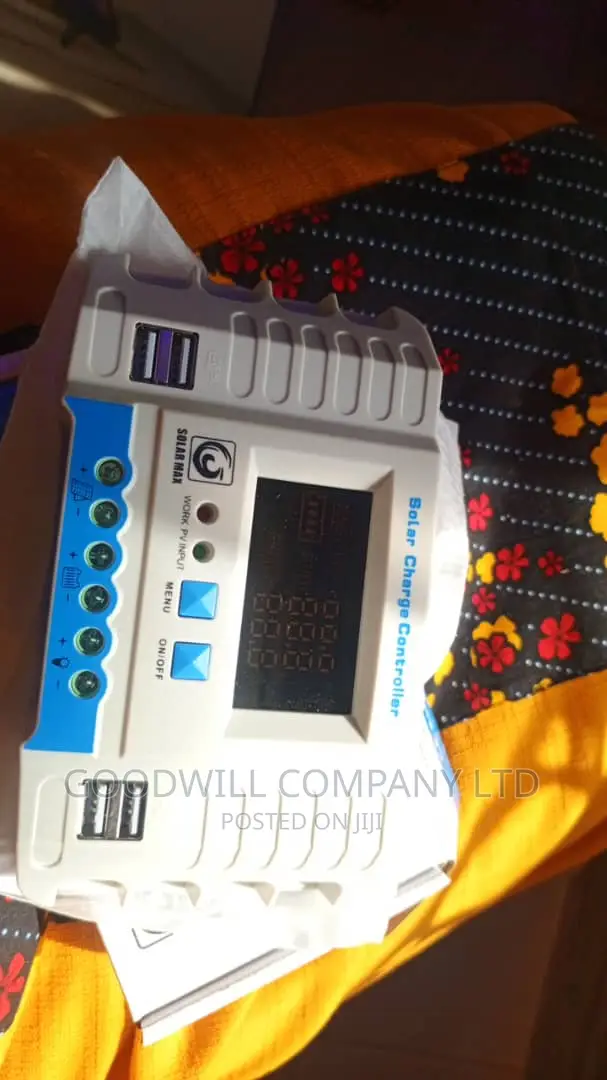 20a Charge Controller or 20a Regulator