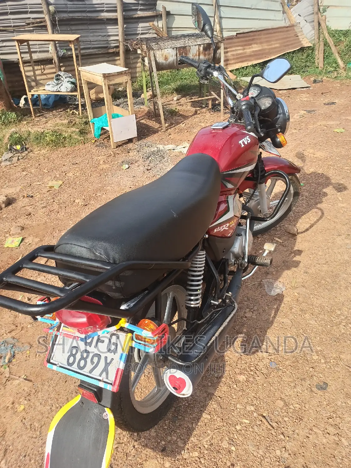 TVS HLX 125 2022 Red