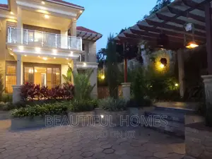 Furnished 7bdrm Duplex in Kyanja, Nakawa for sale