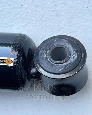 Photo - Mitsubishi Lancer Shock Absorber