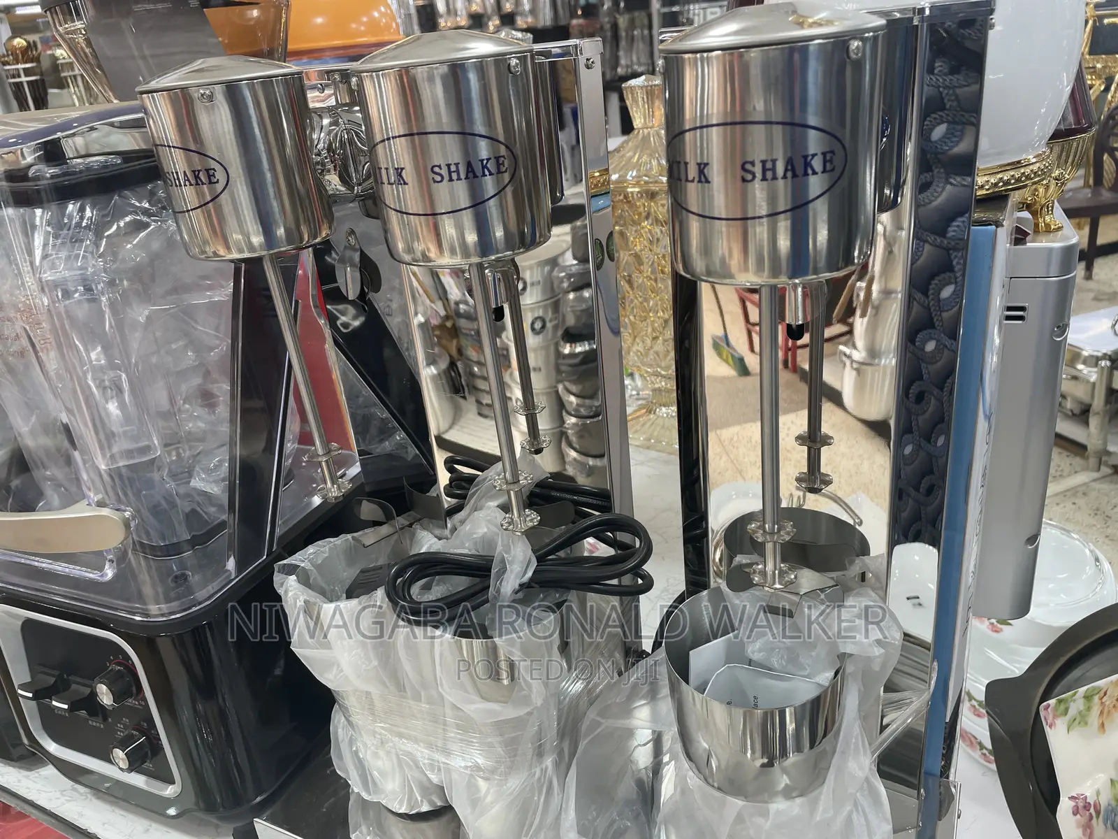 Double Cup Stainless Milk Shake Maker